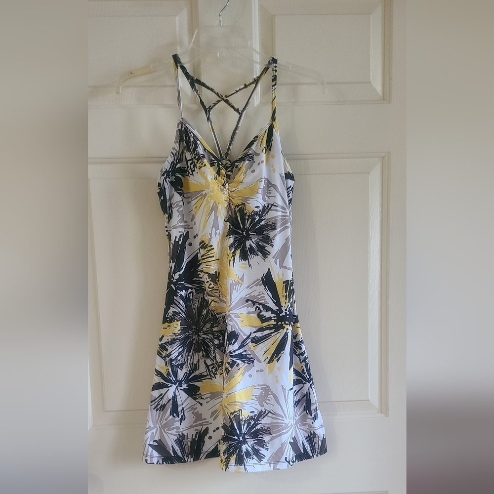 prAna Sonja mini dress Breathe moisture-EUC